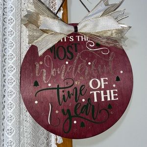 Hand painted Wood Holiday Wall Decor